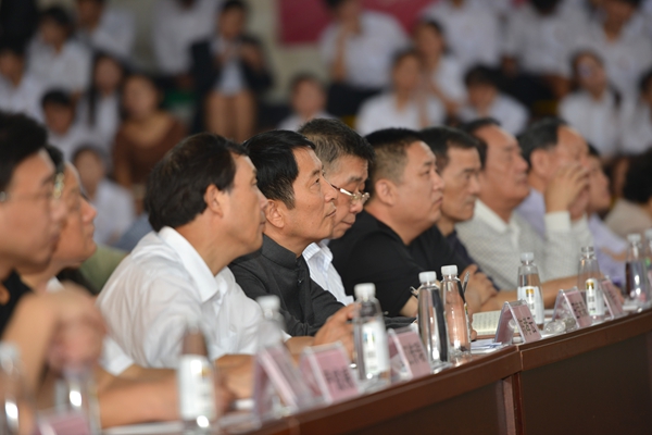 六台盒宝典资料大全2024