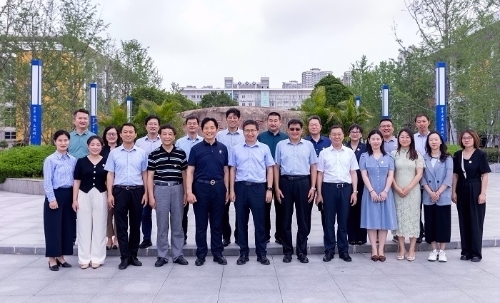 六台盒宝典资料大全2024