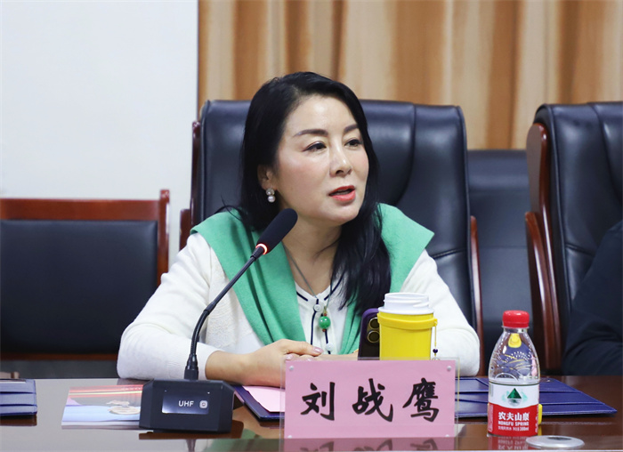 六台盒宝典资料大全2024