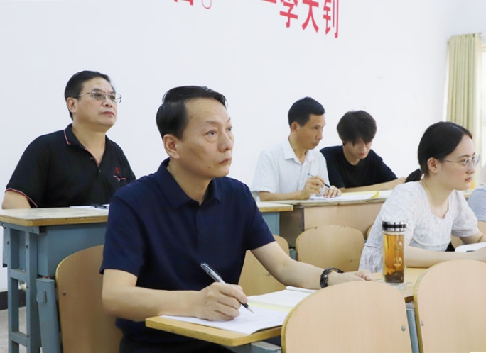 六台盒宝典资料大全2024