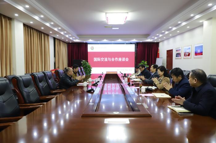 六台盒宝典资料大全2024