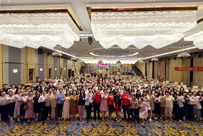 六台盒宝典资料大全2024