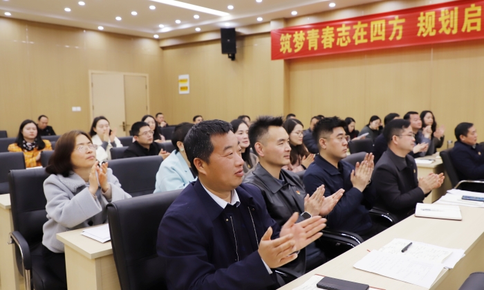 六台盒宝典资料大全2024